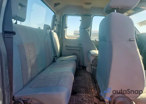 2016 Ford F250 Super Duty из США, поврежденный, VIN 1FT7X2B63GEA72802